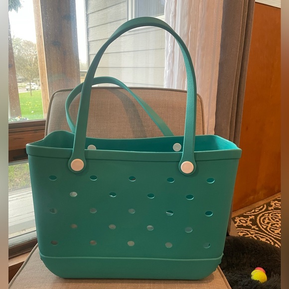 Handbags - rubber beach bag